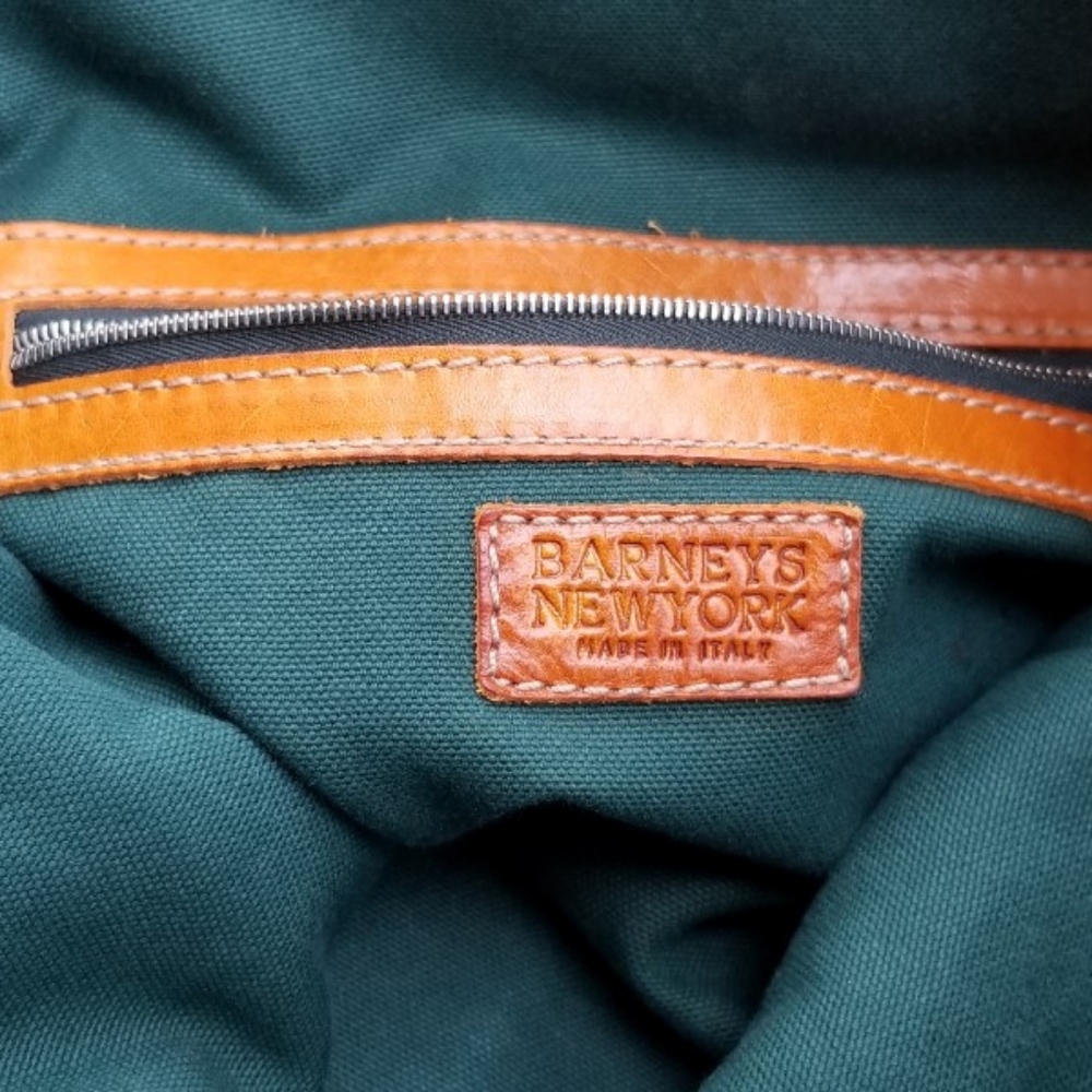 Barneys New York Green and Tan Travel Bag - Picture 14 of 16